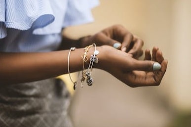 Warren james 2025 pandora bracelets